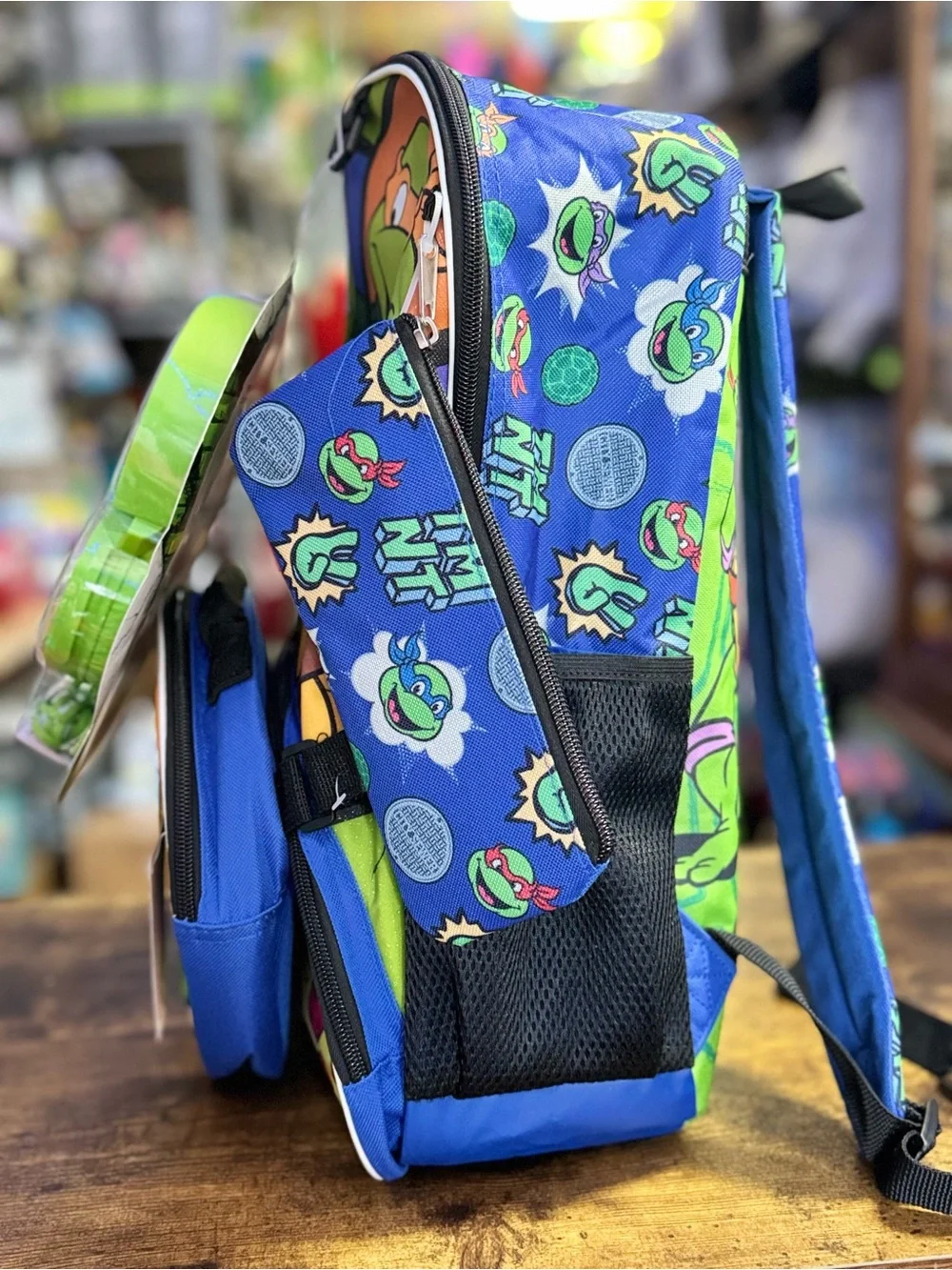 Kids 6-Piece Set — Green Backpack & Headphones